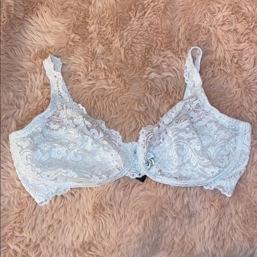 White sheer lace 40DD bra